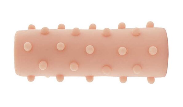Eine offene Düse, die die Dicke des Phallus erhöht
